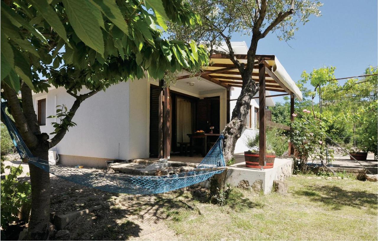 Nice Home In Jezera With Wifi Ngoại thất bức ảnh