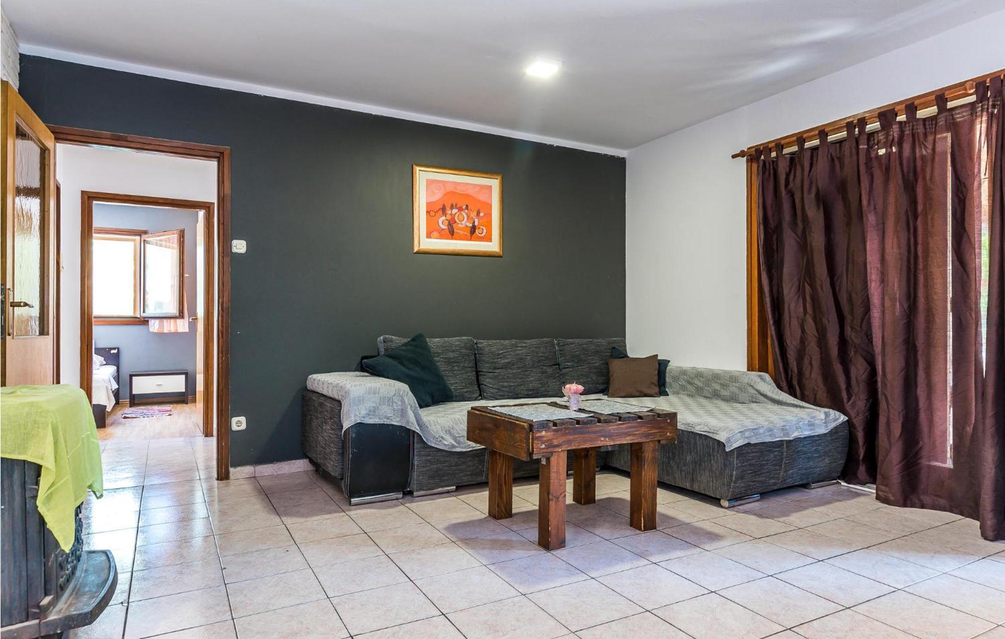 Nice Home In Jezera With Wifi Ngoại thất bức ảnh